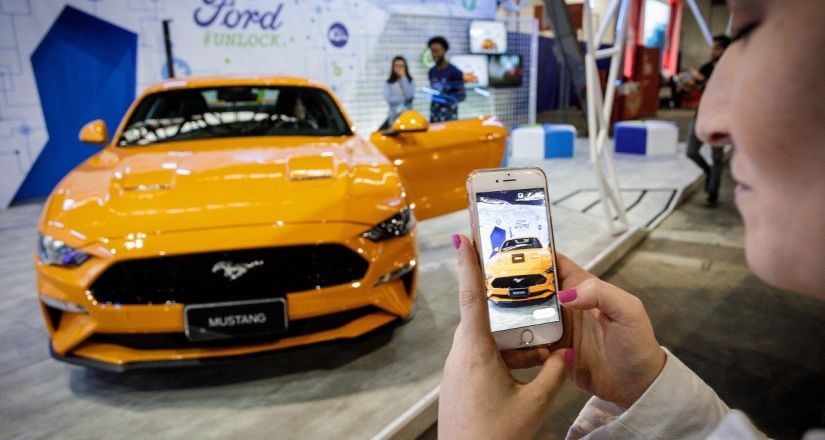 Ford lança App que mostra postos de combustíveis e estacionamentos mais baratos