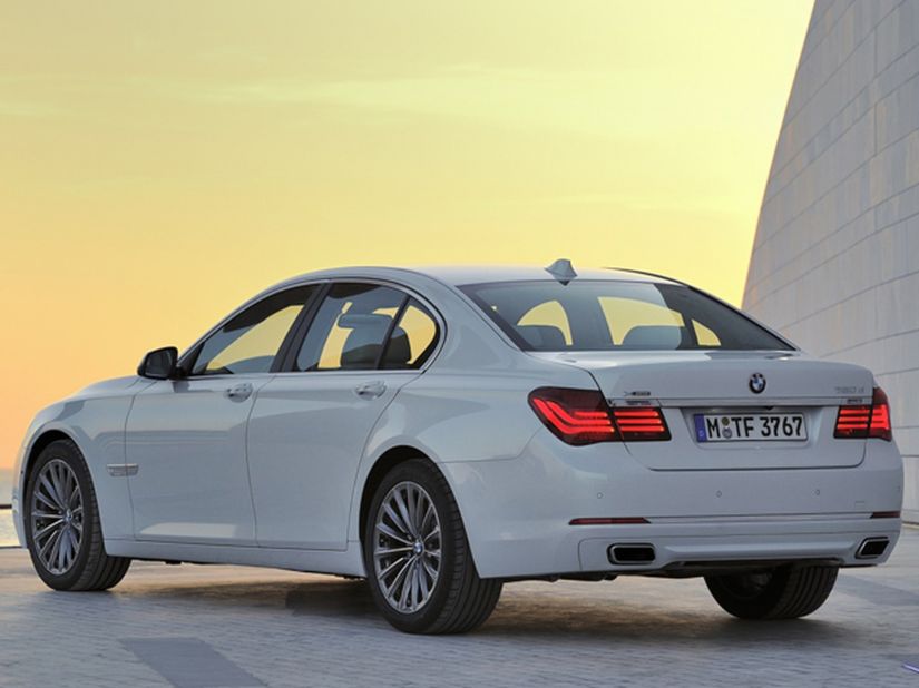 BMW anuncia grande recall para remover dispositivos de 11 mil veículos