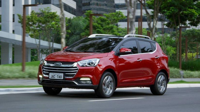 Jac anuncia T40 com câmbio automático e motor mais potente