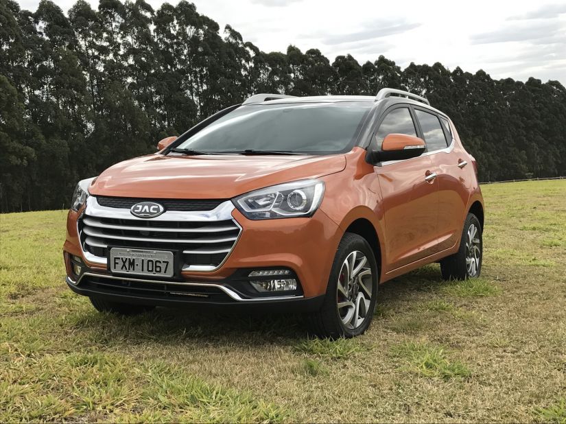 Jac mostra T40 elétrico na China 