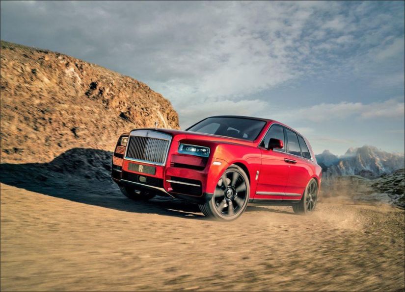 Rolls-Royce apresenta seu primeiro SUV
