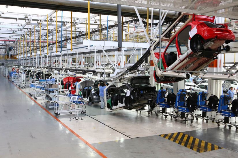 Fábricas param produção de veículos em função da greve dos caminhoneiros