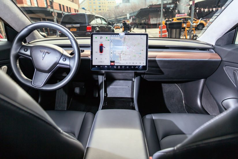 Clientes da Tesla começam a fazer cancelamentos de pedidos do Model 3