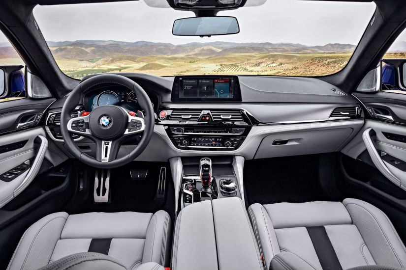 BMW anuncia recall do M5 por problema no sensor do nível de combustível