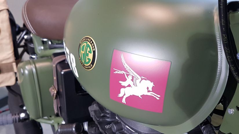 Royal Enfield lança Pegasus no Brasil