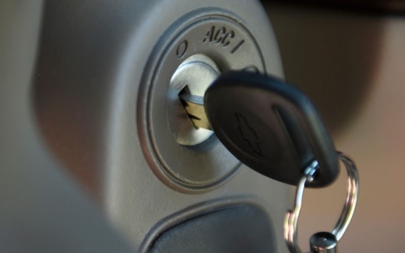 Nissan convoca recall para March e Versa no Brasil