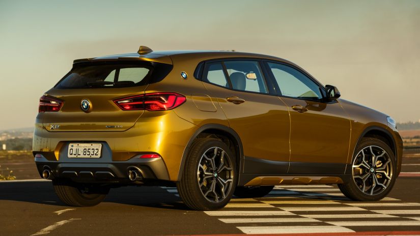 BMW anuncia nova versão de entrada do X2