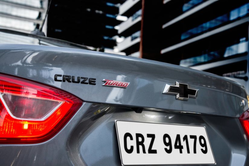 Chevrolet divulga Cruze série Black Bow Tie