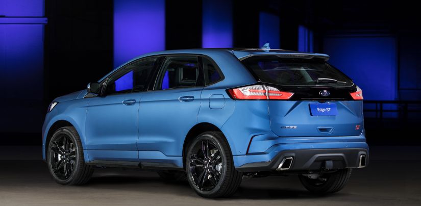 Ford começa a vender Edge ST por R$ 299 mil no Brasil