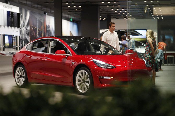 Elon Musk vai produzir carro inédito da Tesla na China