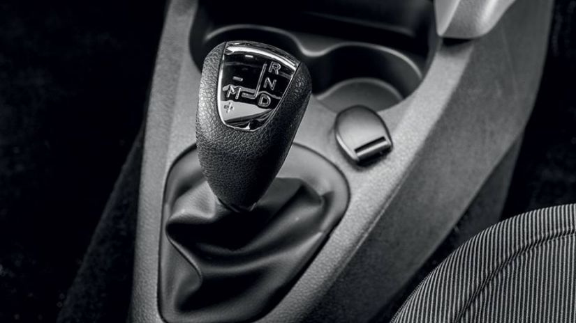 Renault não vai mais oferecer câmbio automatizado para Sandero e Logan