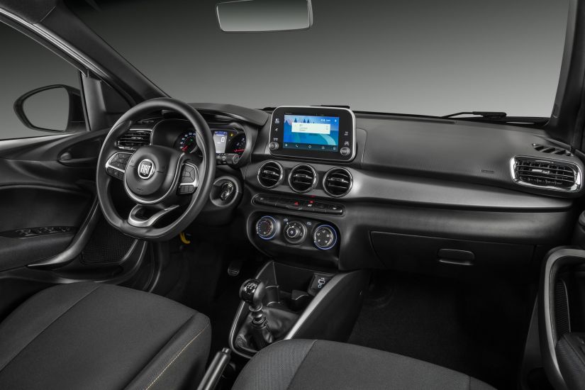 Fiat lança Argo Trekking no Brasil