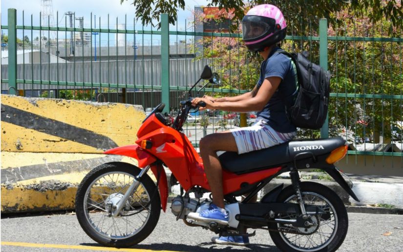 Governo suspende necessidade de aulas para pilotar “cinquentinha”