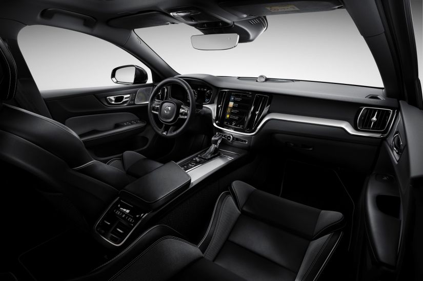 Volvo anuncia pré-venda do novo S60 no mercado brasileiro
