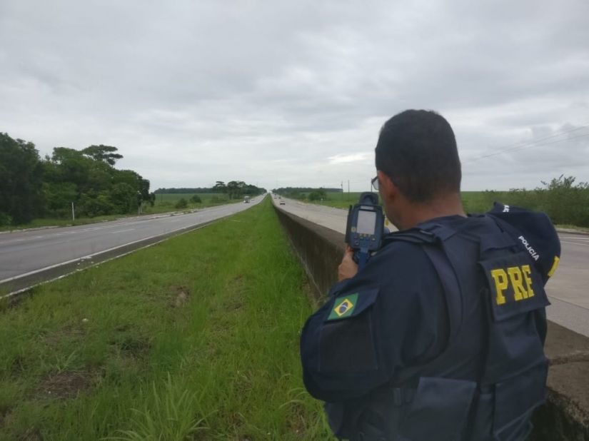 Governo determina suspensão do uso de radares móveis em rodovias federais 