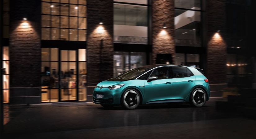 ID.3 é apresentado como ‘elétrico popular’ pela Volkswagen 