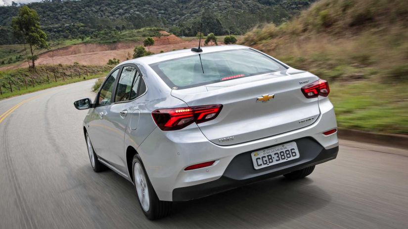 Chevrolet suspende entregas do Onix Plus por risco de incêndio