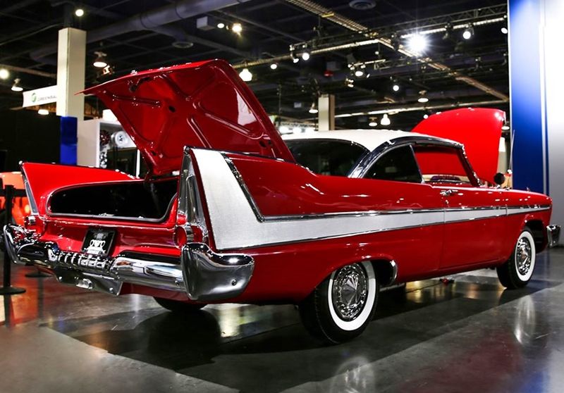 Christine, o Carro Assassino, ganha réplica com motor acima de 1000 cv