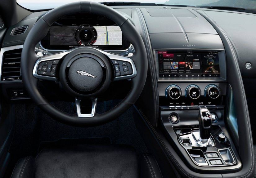 Jaguar divulga F-Type mais agressivo e com escapamento silencioso
