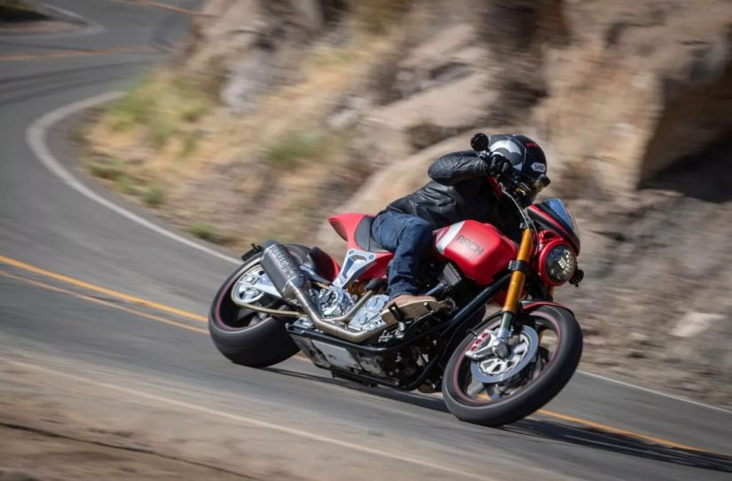 Keanu Reeves lança sua moto Arch KRGT-1 2020