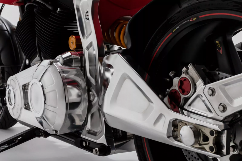 Keanu Reeves lança sua moto Arch KRGT-1 2020