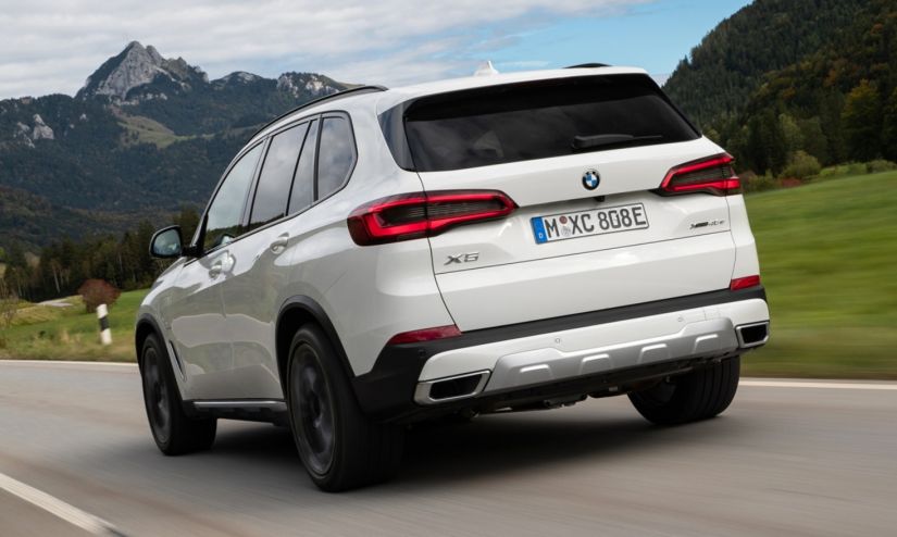 BMW lança novo X5 xDrive45e M Sport no Brasil