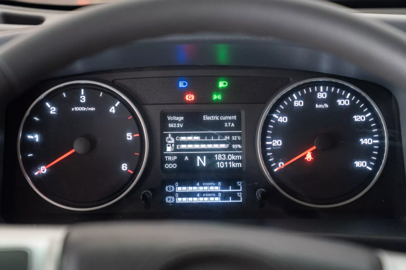Primeiro caminhão elétrico do Brasil começa a ser entregue em junho