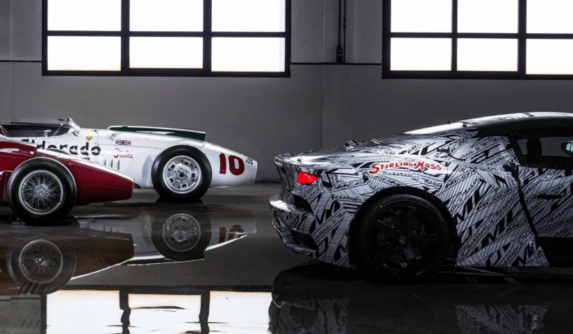 Maserati mostra protótipo em homenagem a Stirling Moss