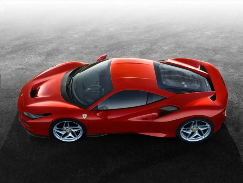 Ferrari F8 Tributo começa a ser vendida no Brasil