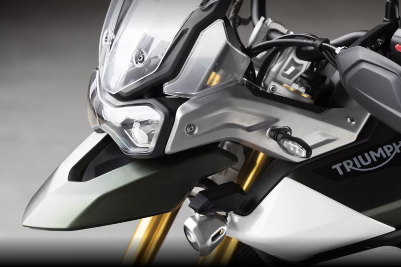 Triumph lança nova Tiger 900 no Brasil