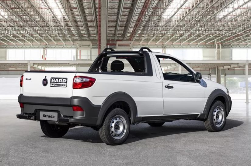 Fiat lança nova geração da picape Strada no Brasil