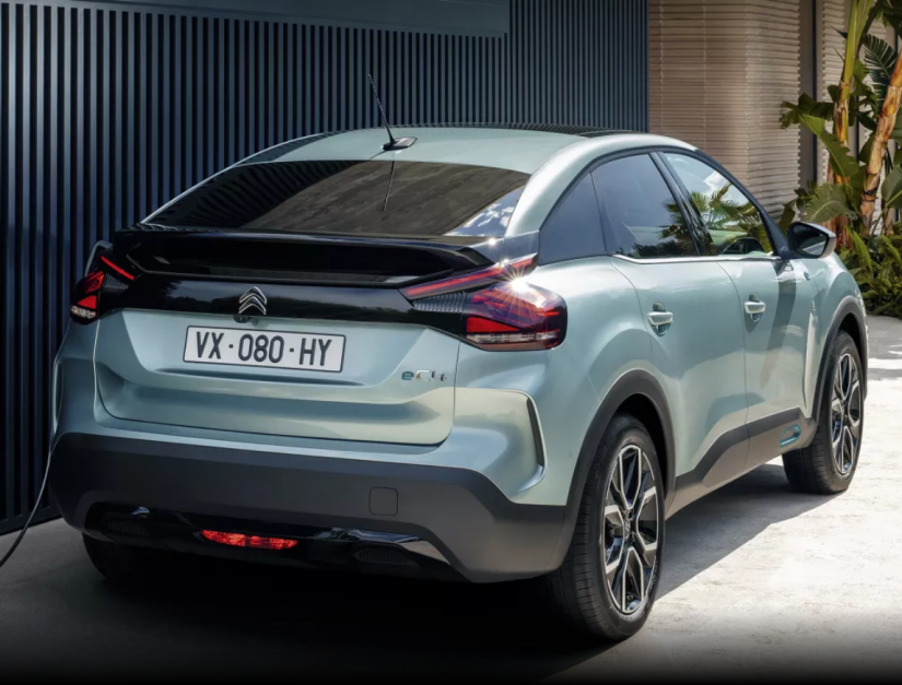Citroën divulga novo visual para o C4