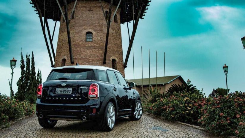 Mini anuncia condições especiais para venda do Cooper e do Countryman