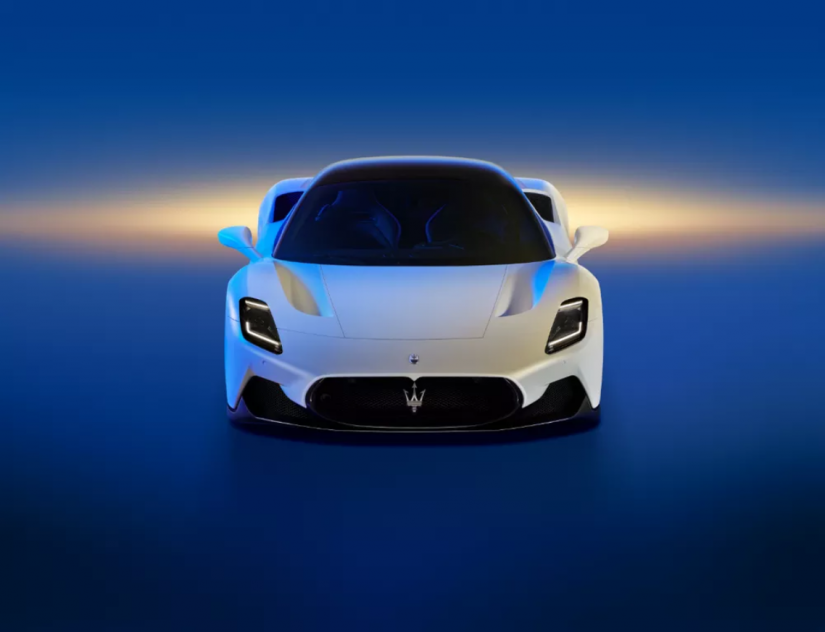 Maserati lança novo modelo de carro superesportivo