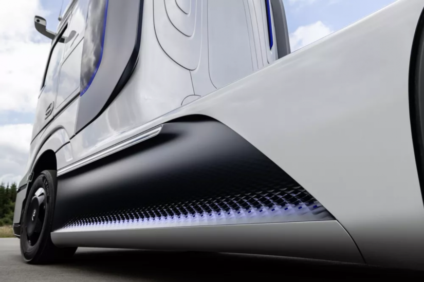 Mercedes-Benz mostra caminhão movido a hidrogênio 