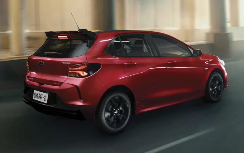 Chevrolet confirma Onix Plus Midnight para o mercado brasileiro
