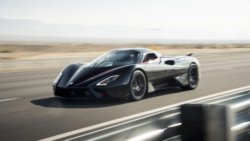 SSC Tuatara bate recorde de velocidade e passa dos 500