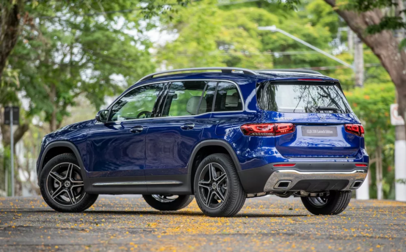 Mercedes-Benz lança SUV de sete lugares