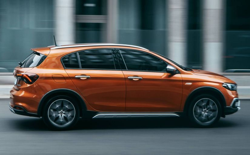 Novo Fiat Tipo estreia com visual diferente e novo motor turbo