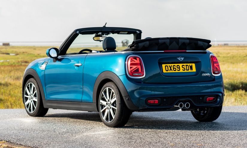Mini Cooper anuncia versão exclusiva e limitada do S Cabrio