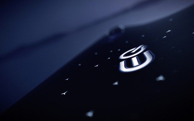 Mercedes-Benz terá painel digital com tela panorâmica