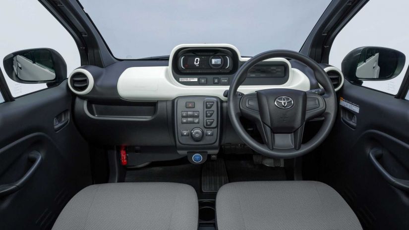 Toyota lança modelo de carro elétrico de baixo custo