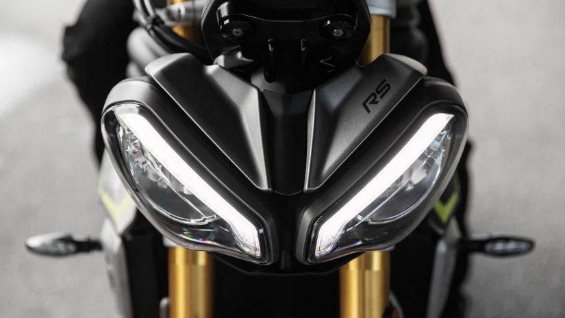 Nova Triumph Speed Triple 1200 RS chega com design diferenciado