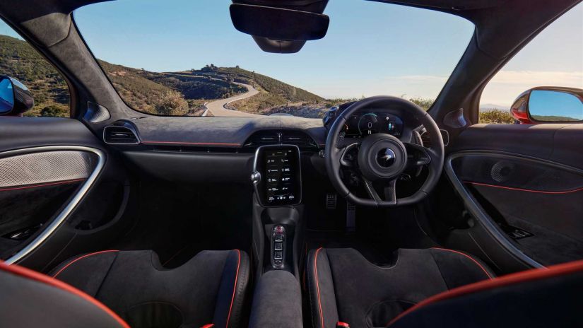 McLaren apresenta novo supercarro Artura: plug-in entrega 680 cv de potência