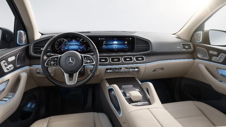 Mercedes-Benz lança novo GLS no Brasil por R$ 917.900