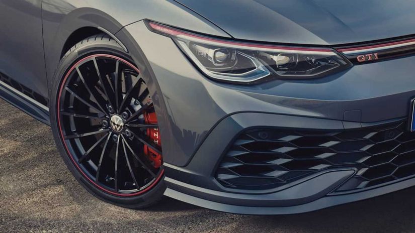 Vazam imagens da série especial comemorativa do VW Golf GTI 45 2022