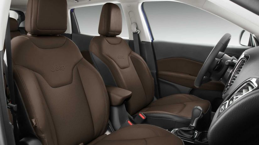 Jeep Compass 2021 é oferecido com R$ 8 mil de desconto