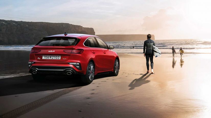 Kia Cerato Hatch 2022 deve ganhar novo visual e mais tecnologia
