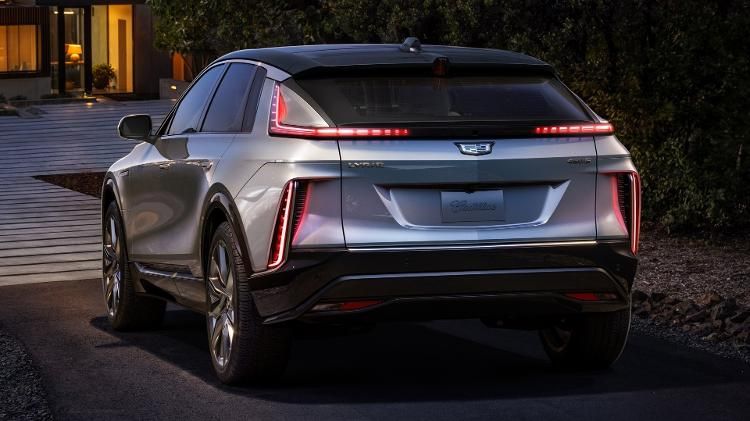 Cadillac apresenta SUV Lyriq 2023, modelo elétrico e futurista