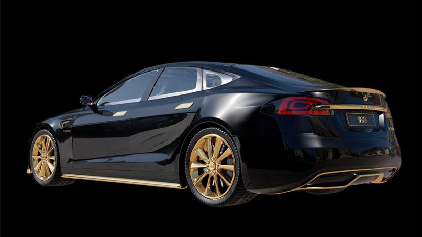 Tesla Model S mais caro do mundo possui elementos banhados a ouro 24k